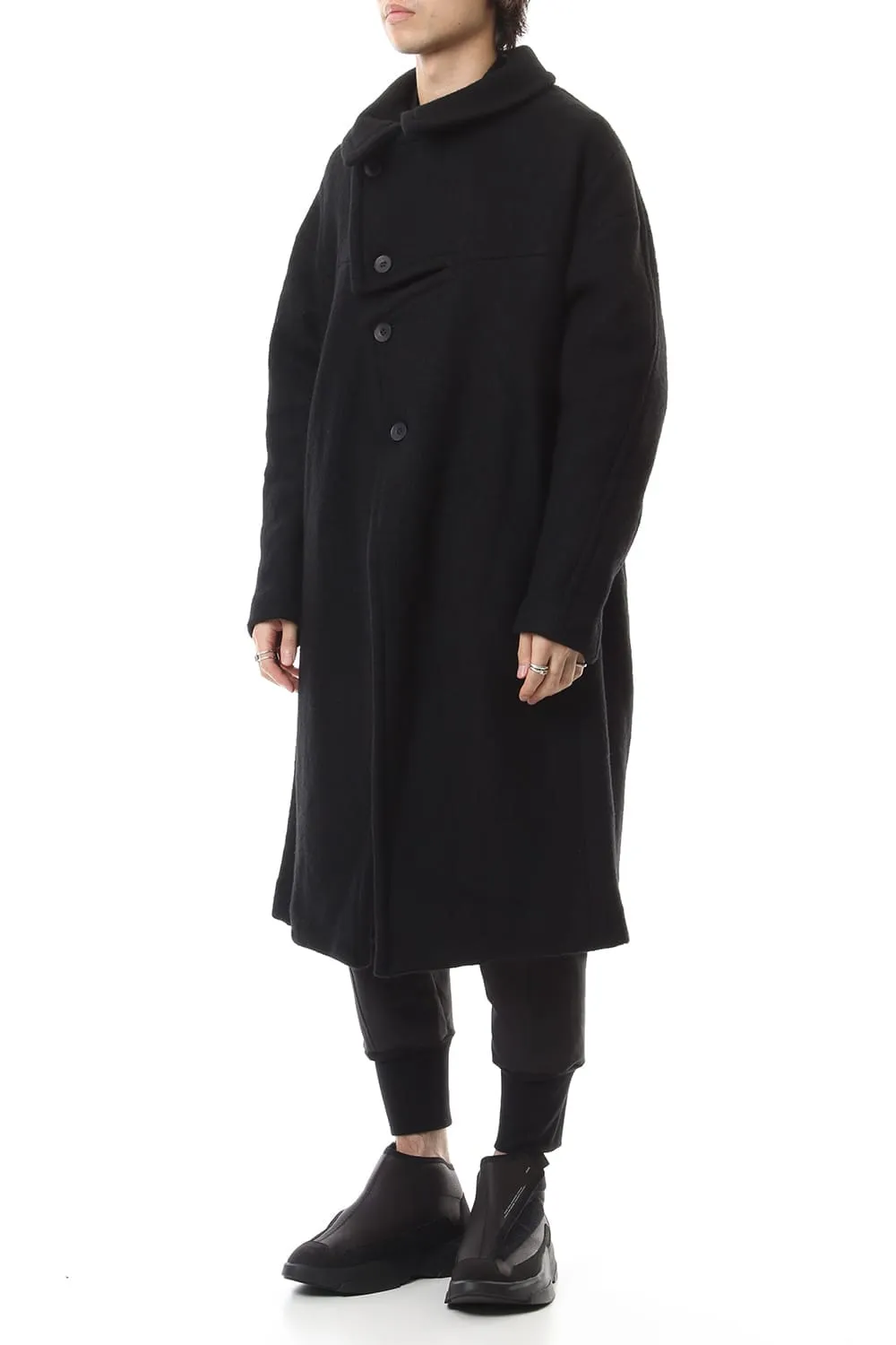 DIVIDED COAT