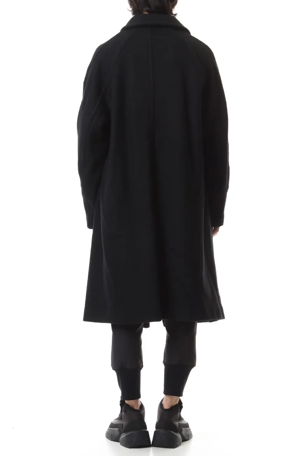 DIVIDED COAT