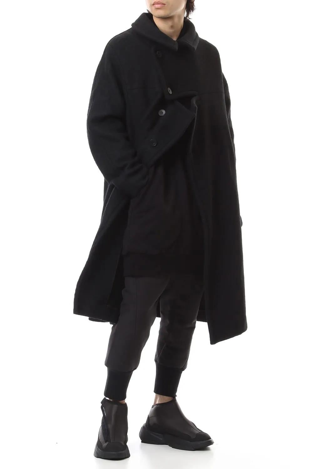 DIVIDED COAT