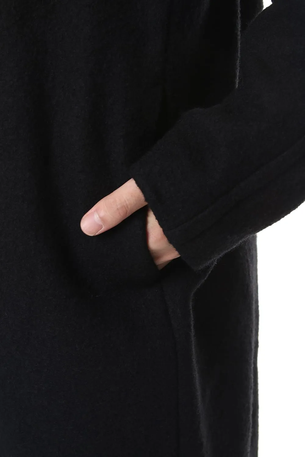 DIVIDED COAT
