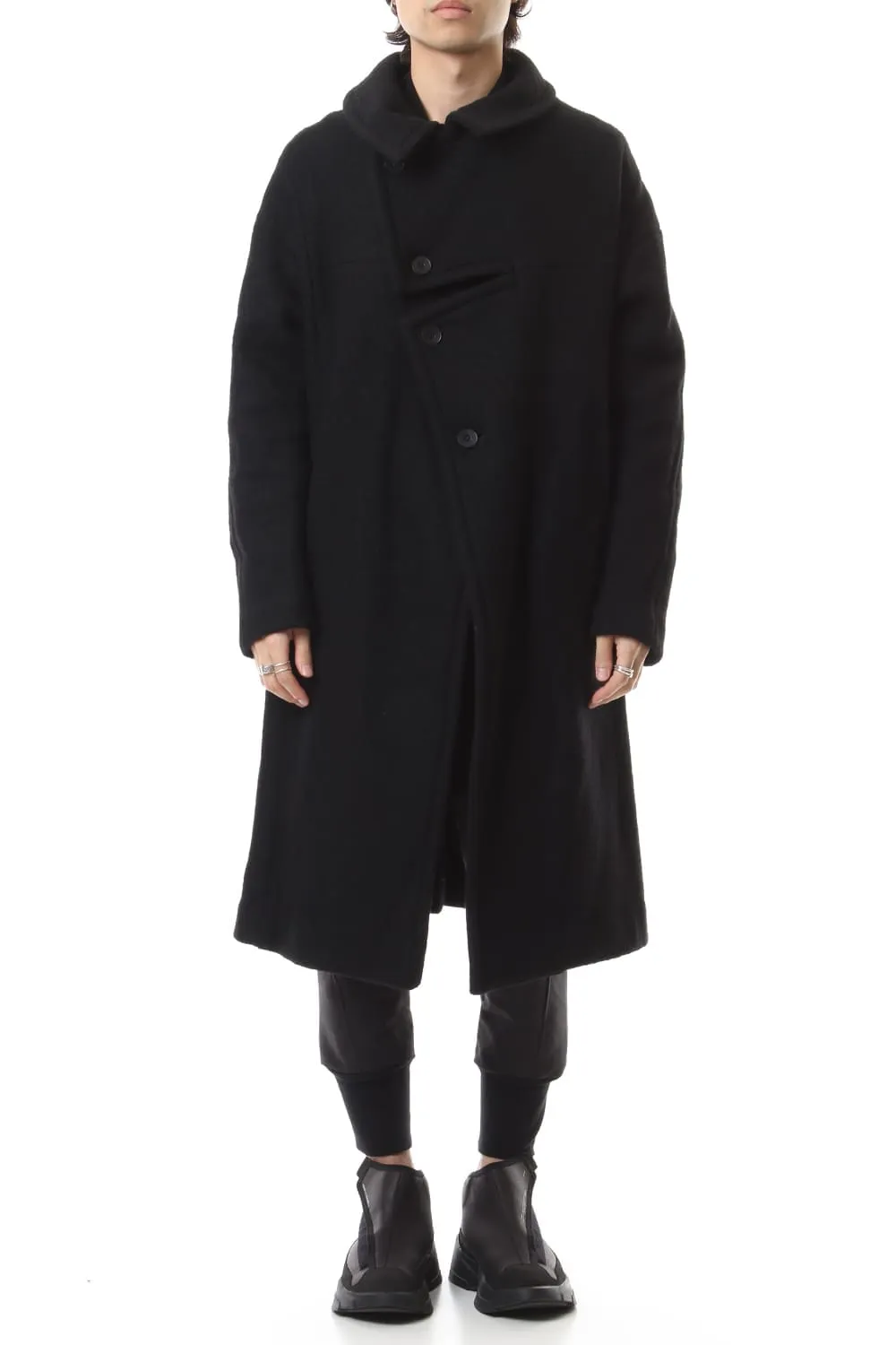 DIVIDED COAT