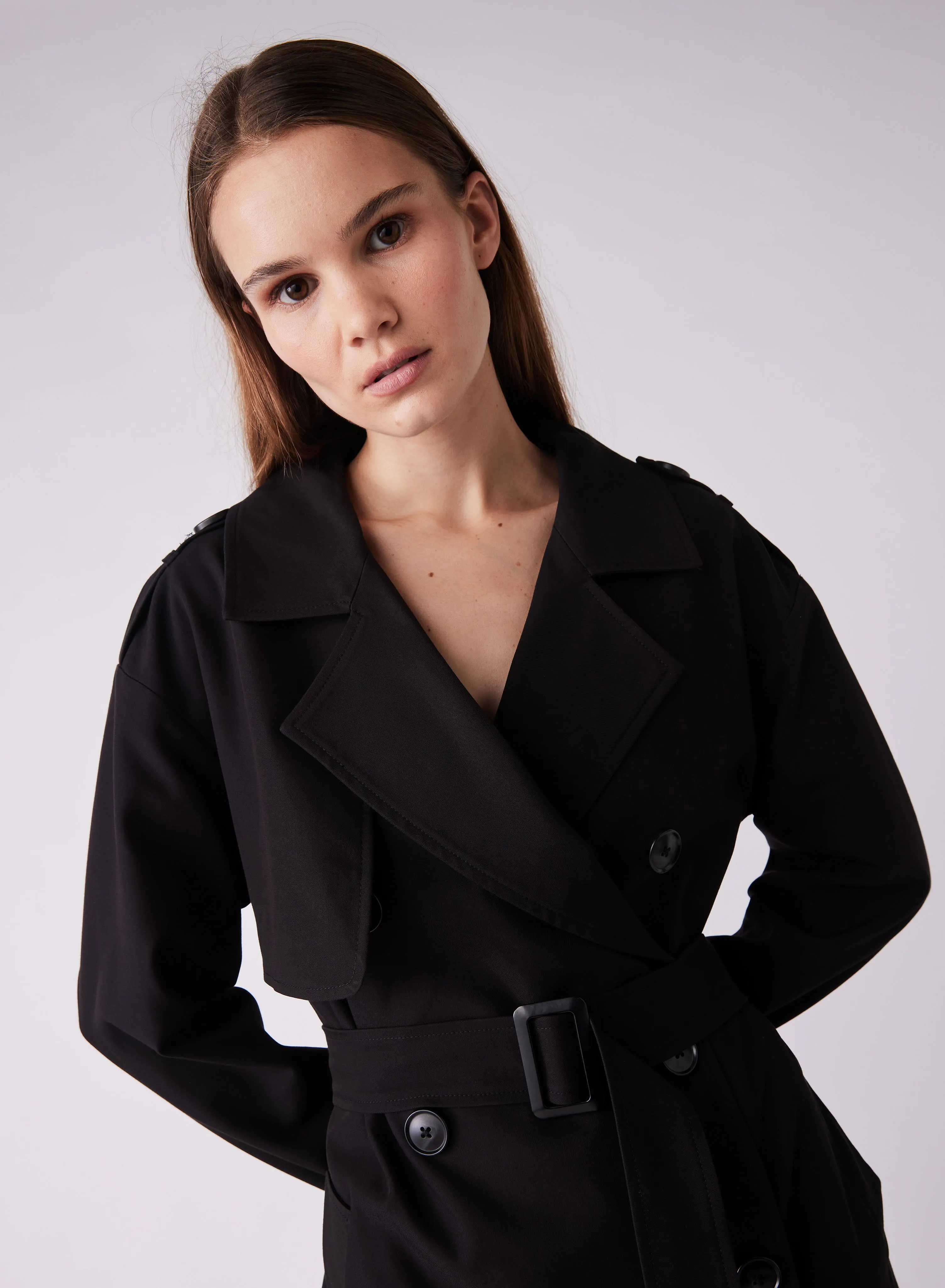 Esmaee Avenue Trench Coat - Black