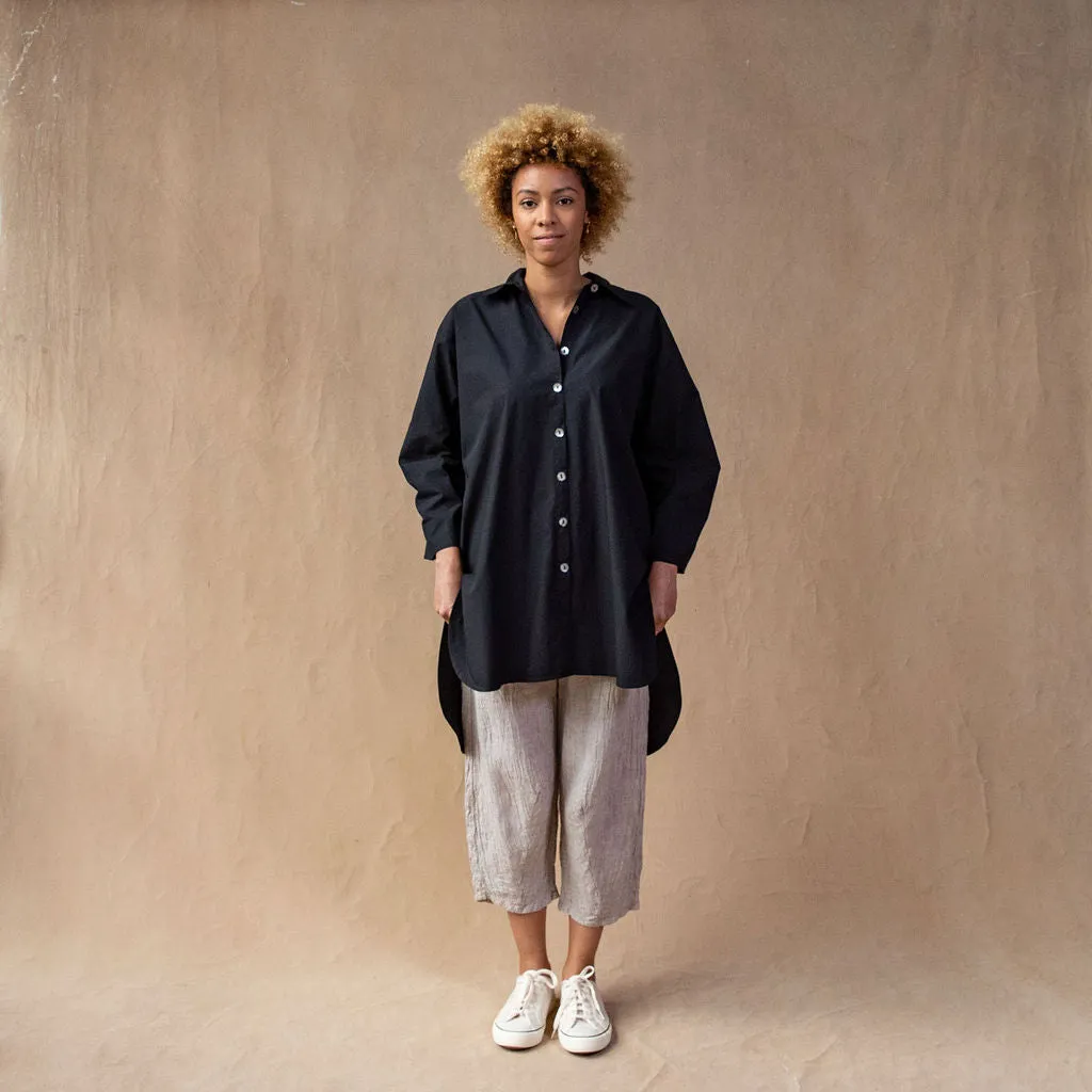 Monat Black Cotton Oversized Shirt