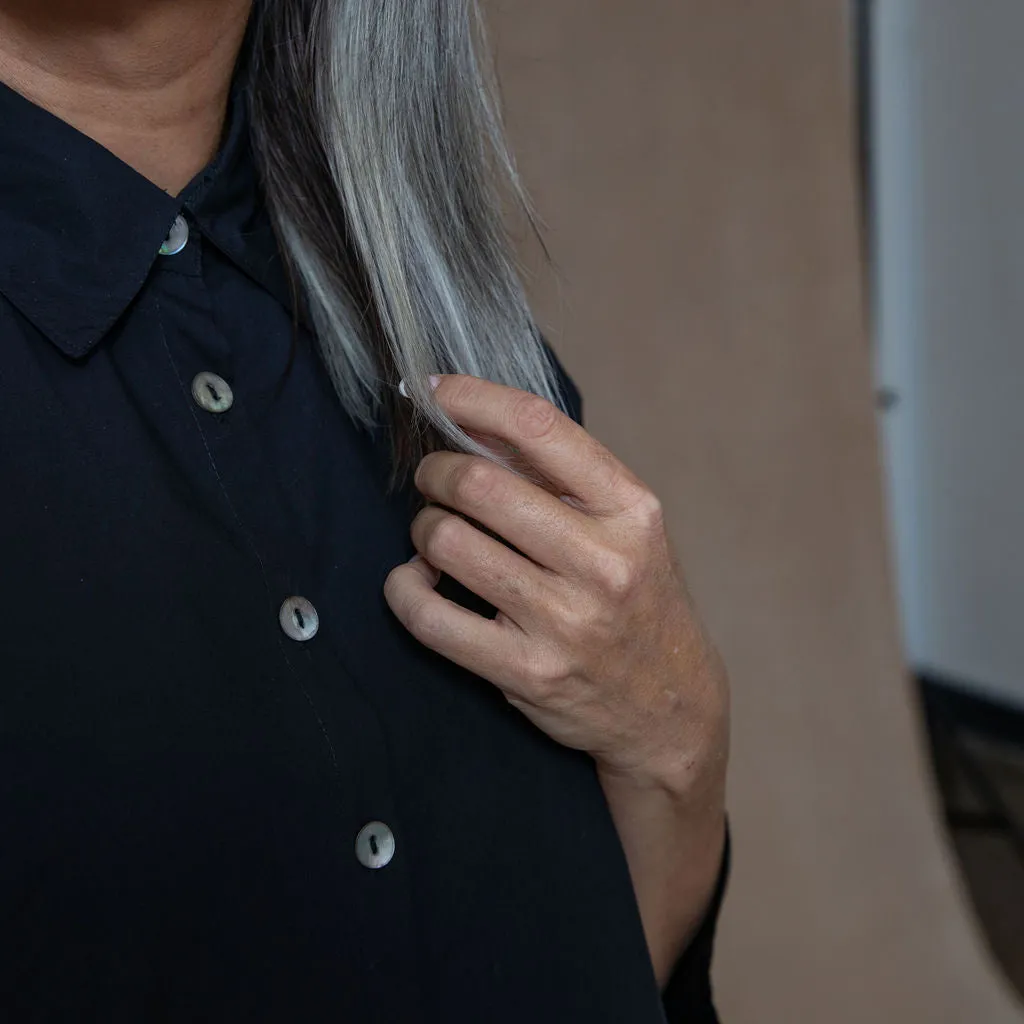 Monat Black Cotton Oversized Shirt